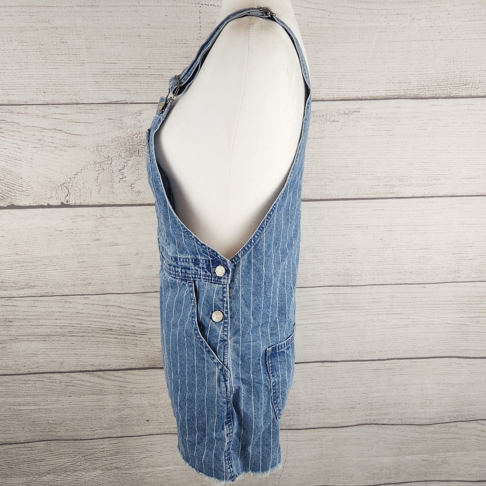 Madewell Pinyon Short Overalls in Pinstripe - Picture 7 of 13